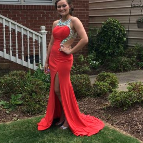 Prom Dress - Picture 4 of 4